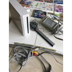 Nintendo Wii compleet met balance board en spellen