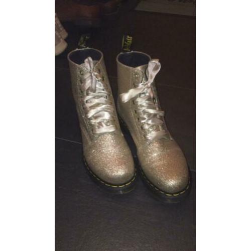 Dr Martens laarsjes maat 41 z.g.a.n