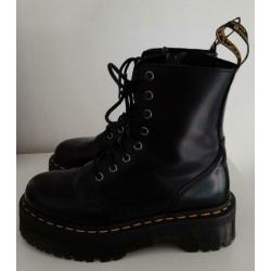 Te koop dr. martens schoenen, mt 38