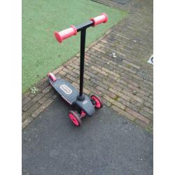 Little Tikes Learn to Turn Scooter Roze - Step