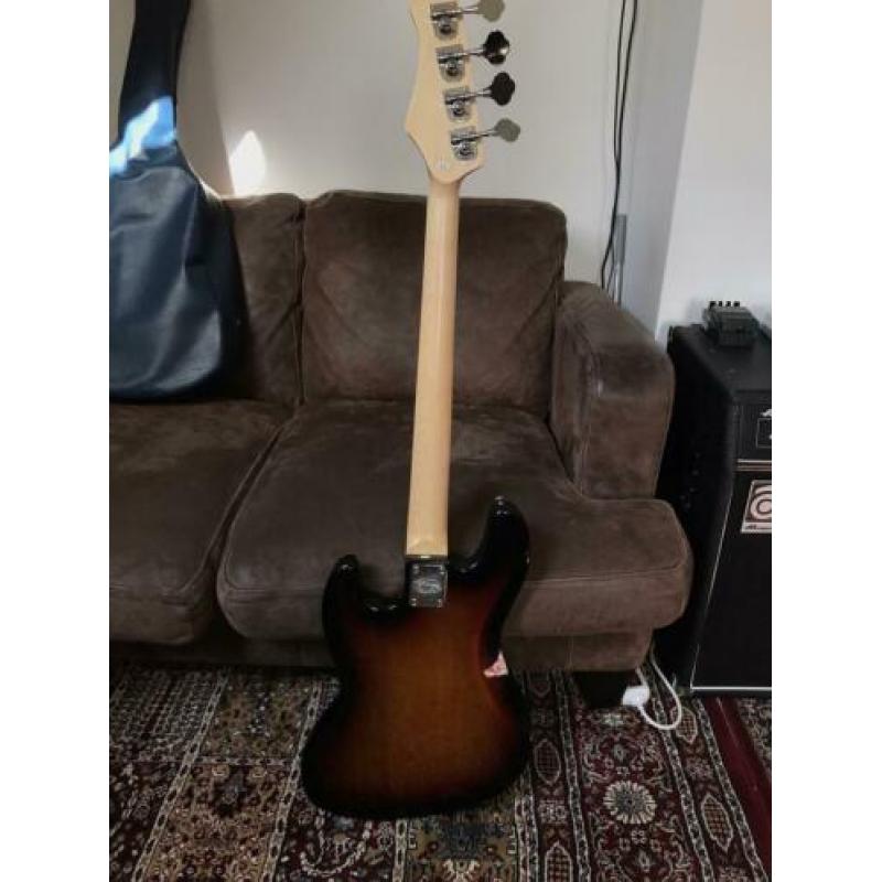 Bas B300 SB Stagg