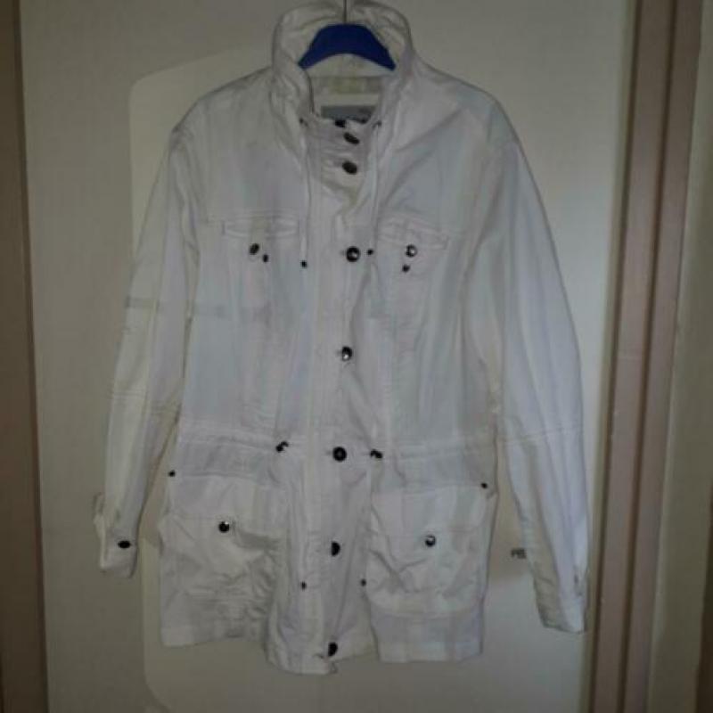 Wit lente/ zomer jas parkamodel maat 48