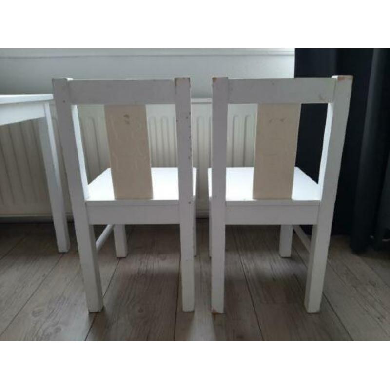 ikea tafel en stoeltjes