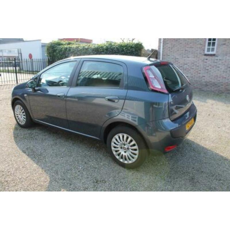 Fiat Punto Evo 1.3 M-Jet Dynamic. 5 Deurs ,airco. (bj 2011)