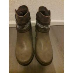 Te koop mustang jeans enkellaarsjes maat 43