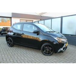 Toyota Aygo 1.0 VVT-i x-wave Airco Camera Cruise Abs Tractio