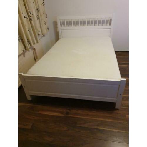 Ikea hemnes twijfelaar 140 x 200 cm met oprolbaar lattenbode