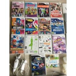 Nintendo Wii compleet met balance board en spellen
