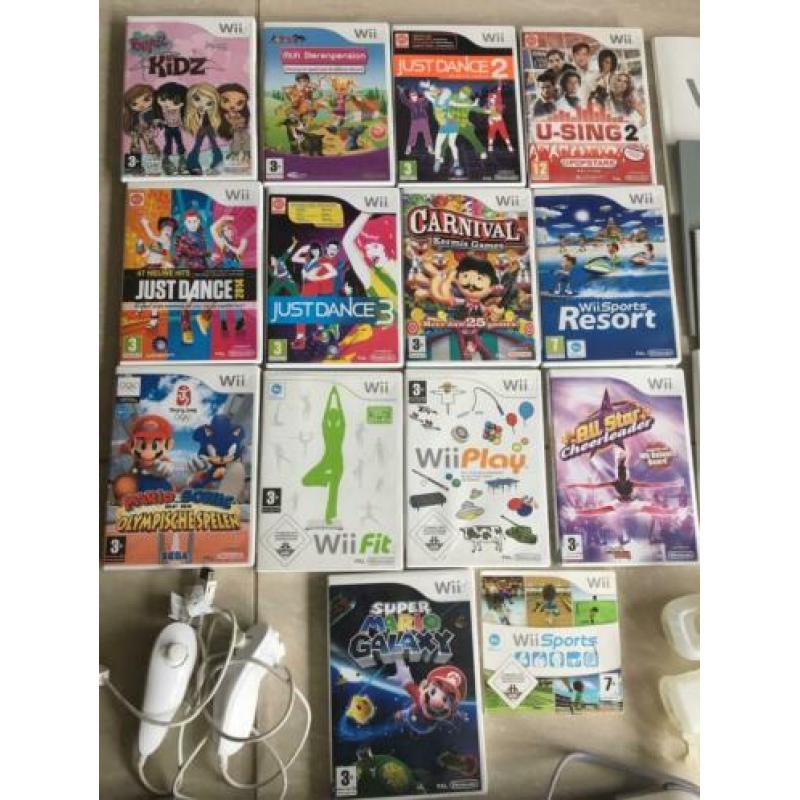 Nintendo Wii compleet met balance board en spellen