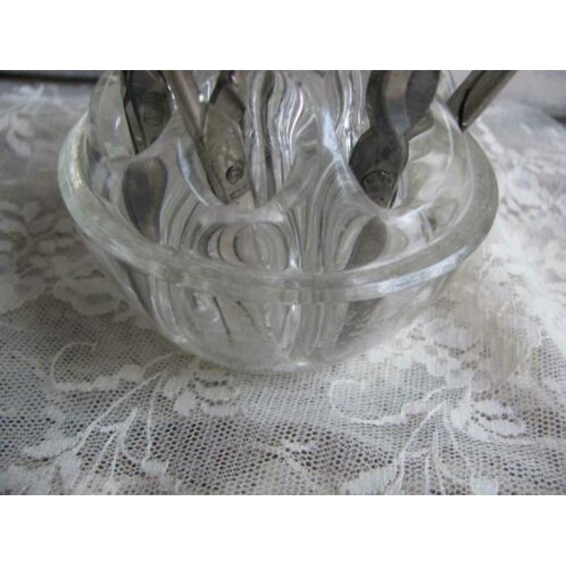 Brocante Franse glazen bloemensteker / rozen bowl bloemstuk