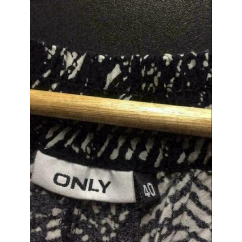 Only merk printed broek, maat: m