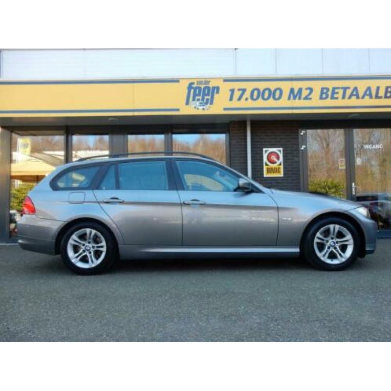 BMW 3 Serie Touring 318i Business Line (bj 2010)