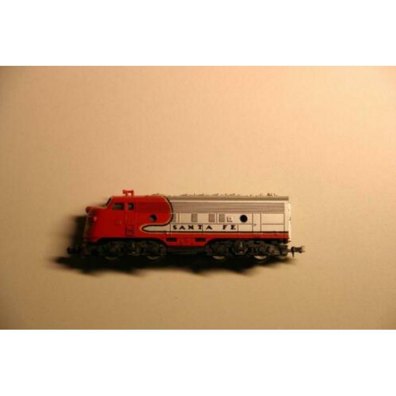 LIMA N- 220234 LG SANTE-FE diesel locomotief USA (1.3)