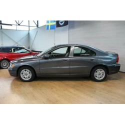 Volvo S60 2.4 Momentum