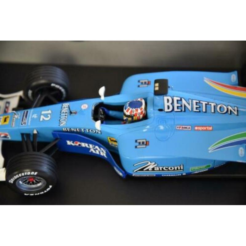 Benetton Playlife Alexander Wurz B200 2000 Minichamps 1:18