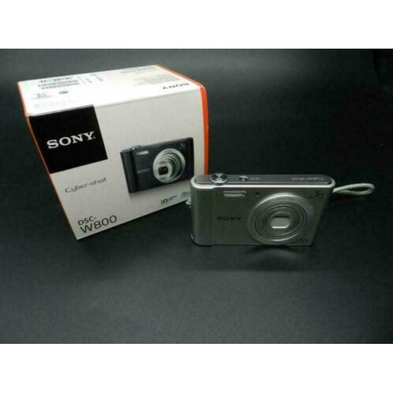 Sony DSC-W800 20.1 Megapixel Camera In Goede staat