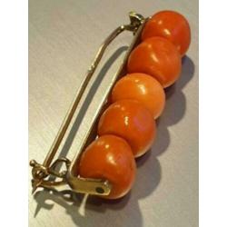 Mooie 14 karaat gouden Broche/Speld met Bloedkoralen.