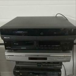 Lot PIONEER PHILIPS GRUNDIG MAGNAVOX + Doos CD’s | EMG HIFI