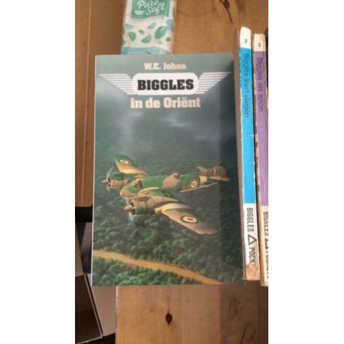 Biggles boeken pockets 70+