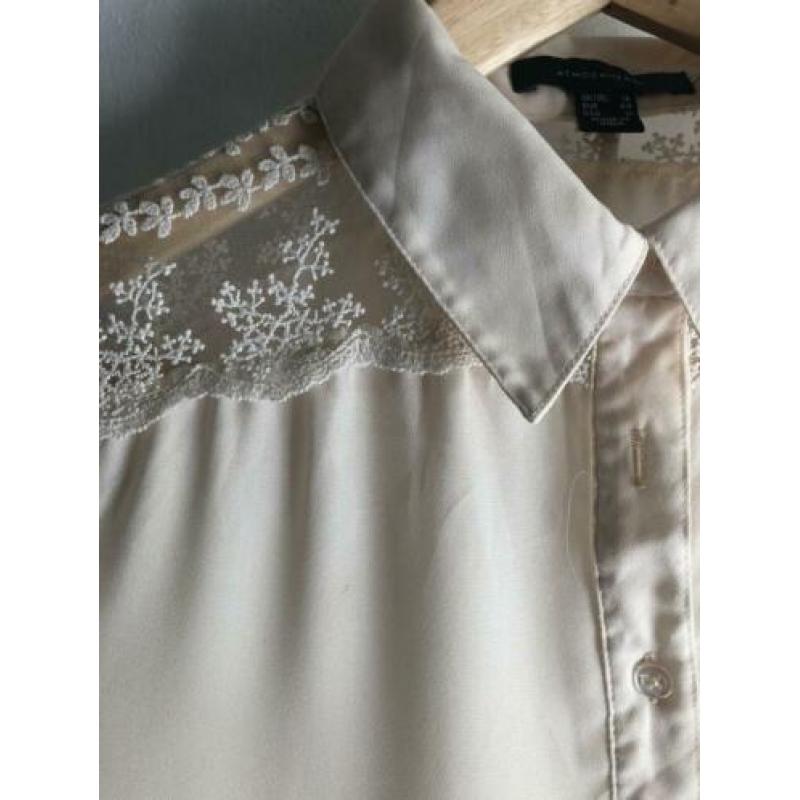 Sexy blouse. Kanten mouwen. Stijl: Vintage, romantisch