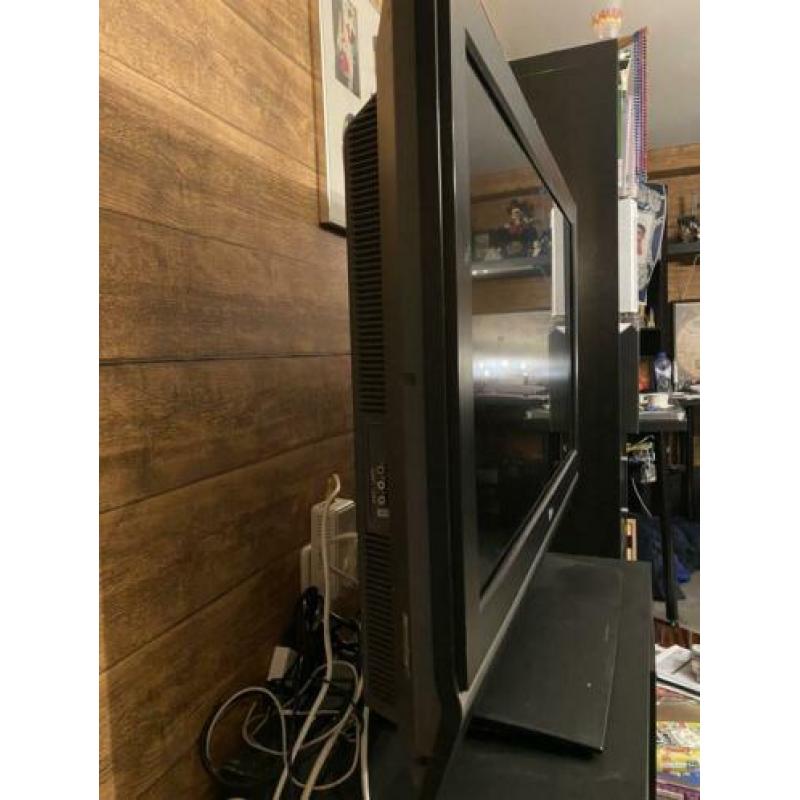 Tv Lg scherm 90 cm liquid crystal display