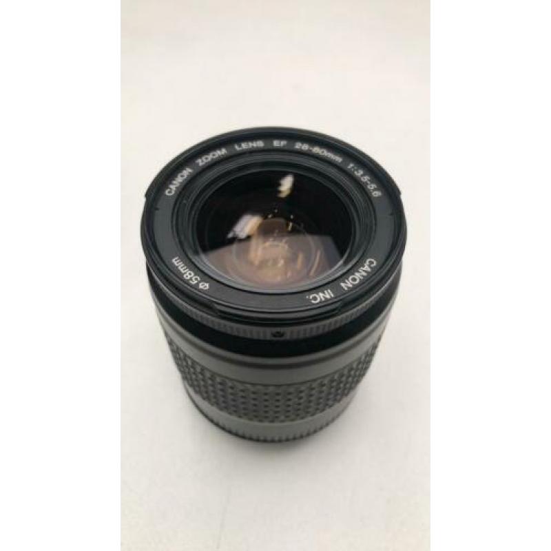 Canon Eos 500n 3.5 -5.6 28-80 en sigma 4.0~5.6 70-210