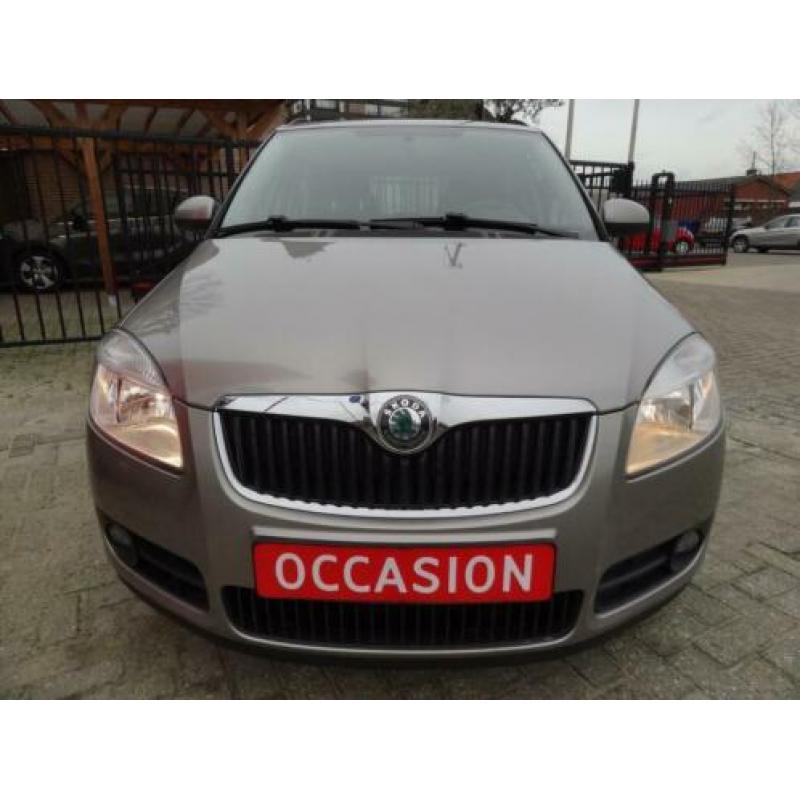 Skoda Fabia 1.4i-16v 86Pk COMBI Ambiente (AIRCO/THK/CRUISE)