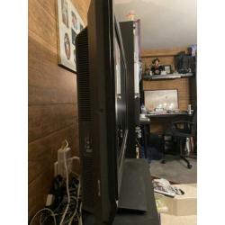 Tv Lg scherm 90 cm liquid crystal display