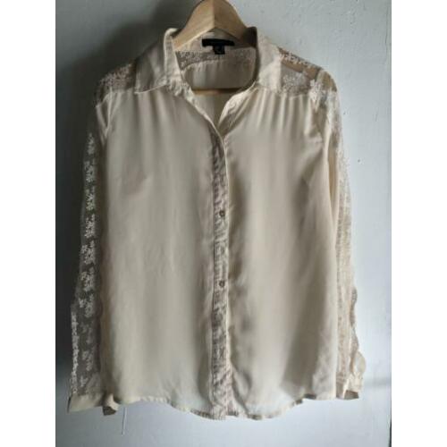 Sexy blouse. Kanten mouwen. Stijl: Vintage, romantisch