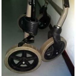4-wiel Rollator Vermeiren Eco-Light.