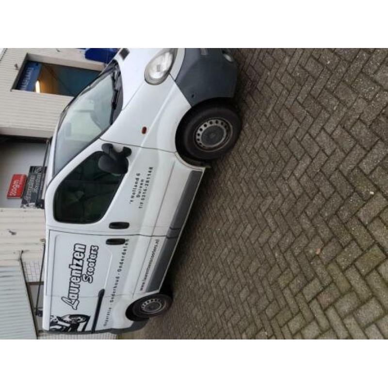 Opel Vivaro bj 2003