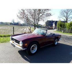 Triumph tr6 uit 1972