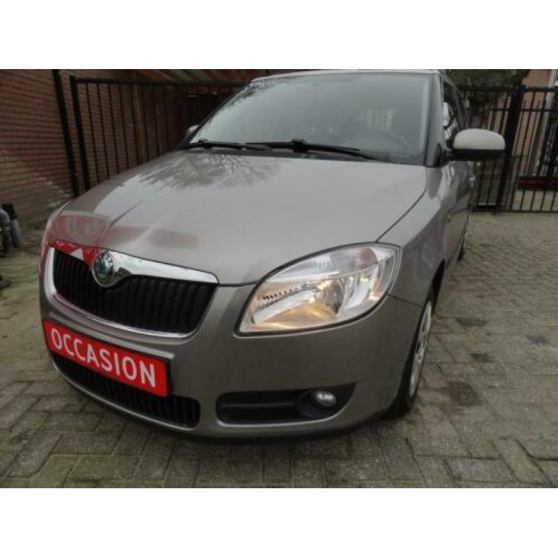 Skoda Fabia 1.4i-16v 86Pk COMBI Ambiente (AIRCO/THK/CRUISE)