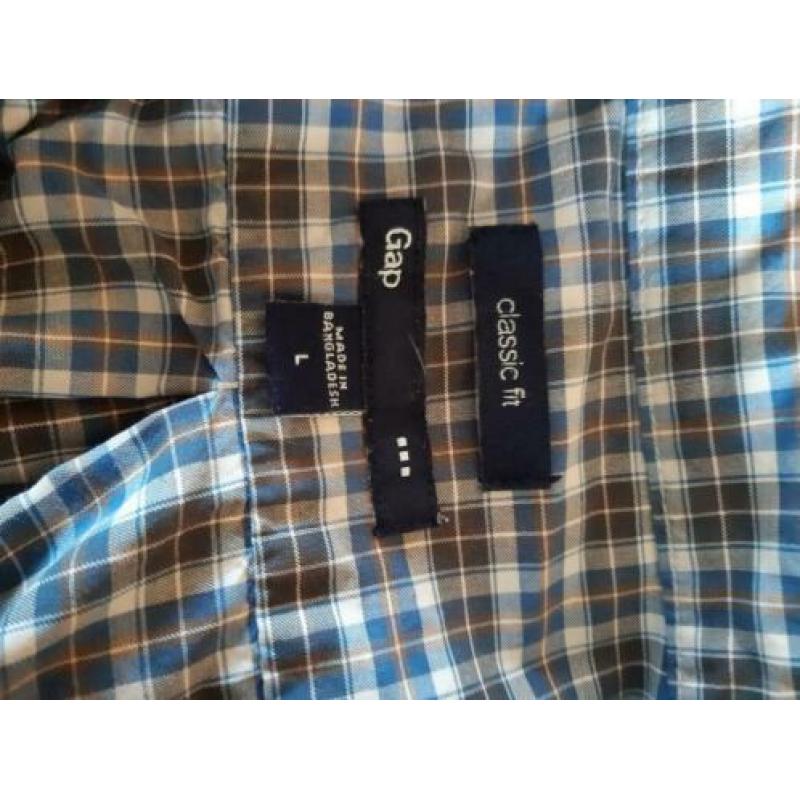 5 merk overhemden, o.a. Hugo Boss, Boss Orange, GAP, Guess