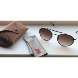 Ray ban RB3614N zonnebril nog geen jaar oud. Bijna niet ged