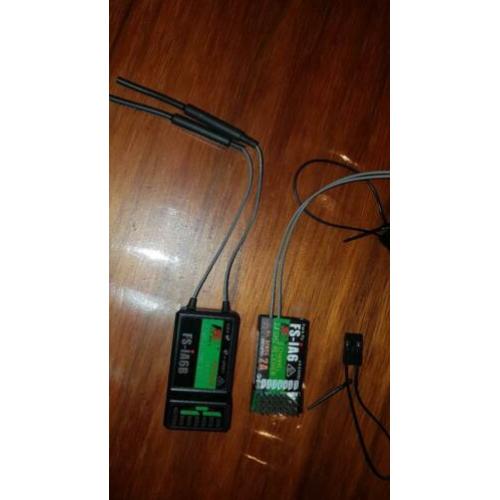 2 Stuks FlySky ontvangers FS-IA6B en FS-IA6 Nieuw Inc Verz.