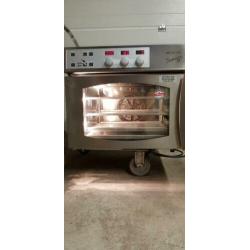 Professionele Eloma oven, zo goed als nieuw