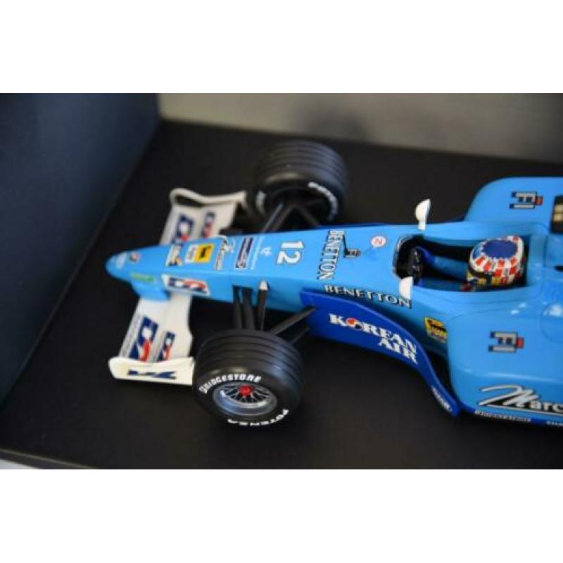 Benetton Playlife Alexander Wurz B200 2000 Minichamps 1:18