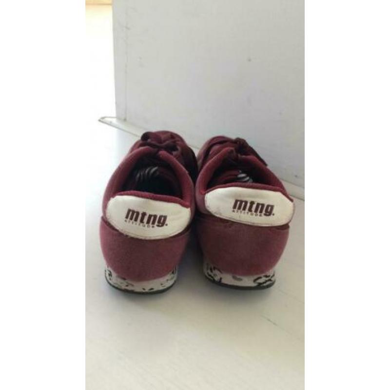 Sneakers bordeaux rood 38
