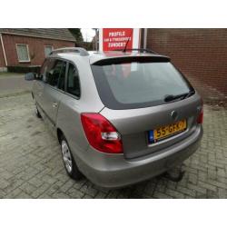 Skoda Fabia 1.4i-16v 86Pk COMBI Ambiente (AIRCO/THK/CRUISE)
