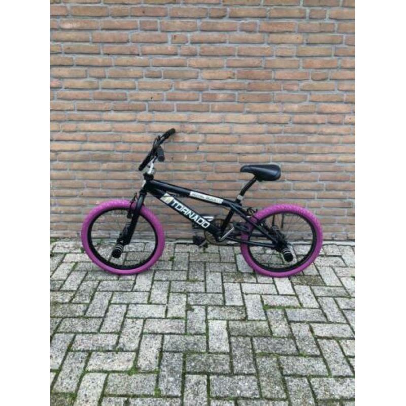 Royal Bugatti Freestyle BMX Zwart/Paars 20” (Zgan) Uniek