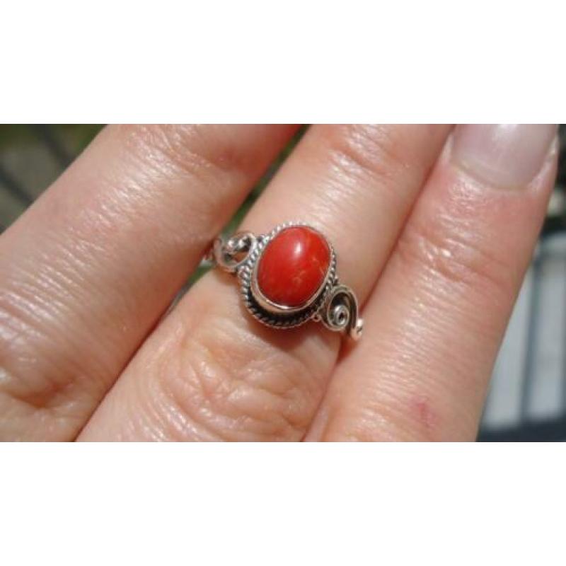 925 zilver / zilveren ring met koraal maat 16 - Vanoli