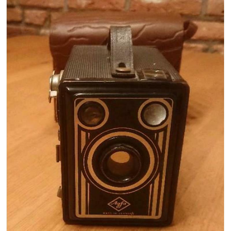 Retro fotocamera (boxje) merk "Agfa" met origineel leren tas