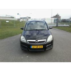 Opel Zafira 2.2 Cosmo