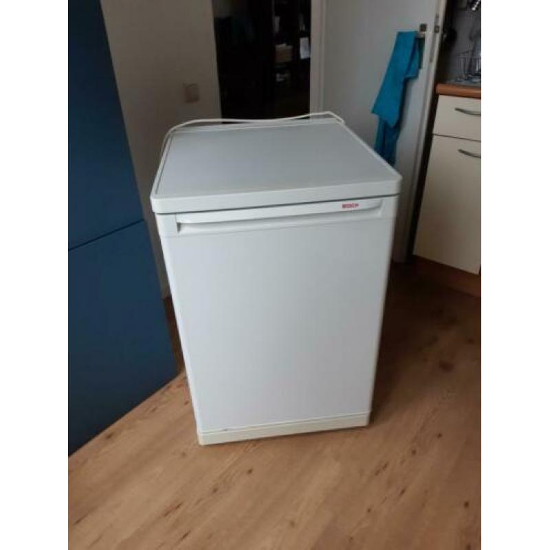 Bosch koelkast, tafelmodel met vriesvak