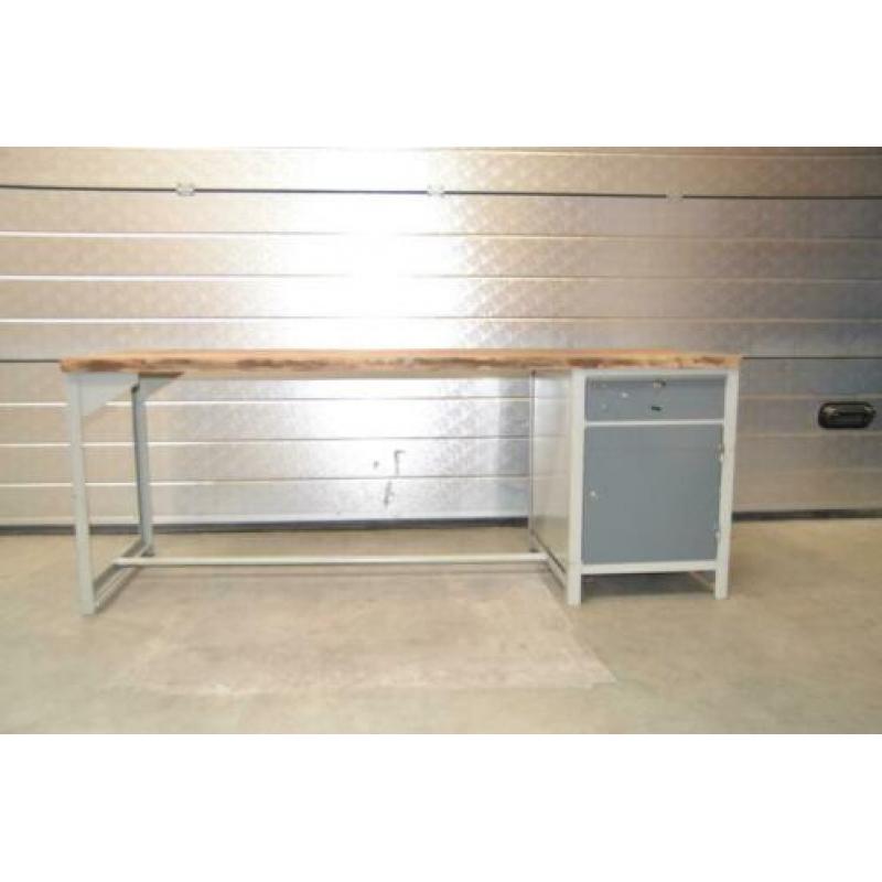 Werkbank met ladeblok