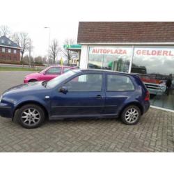 Volkswagen Golf 1.6 Highline (bj 1999)