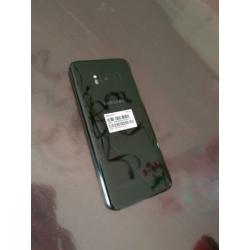 Samsung galaxy S8 64gb met twee hoesjes