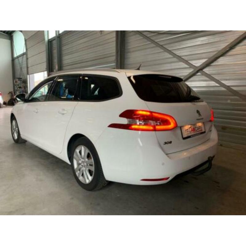Peugeot 308 SW 1.2 PureTech Active