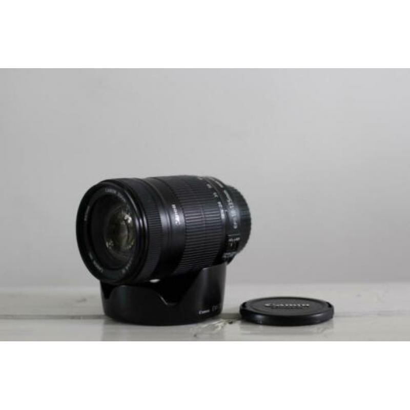 Canon ef-s 18-135 f/3.5-5.6 IS met zonnekap als nieuw